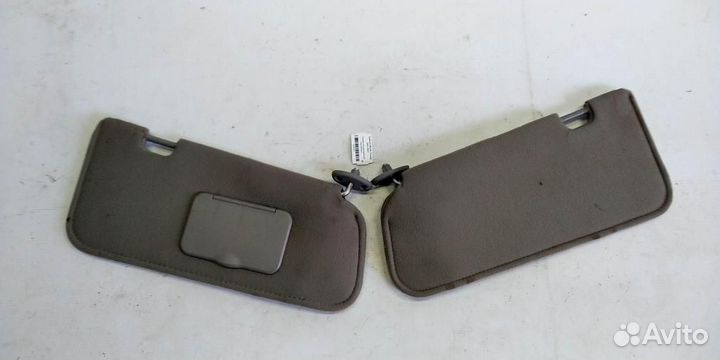 Козырек солнцезащитный (внутринний) км-т Mazda Tr