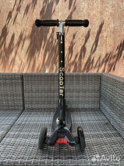 Самокат Scooter