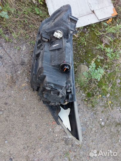 Битая Фара передняя правая solaris 1