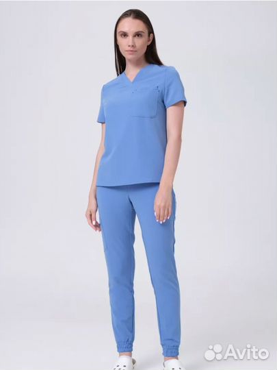 Медицинский костюм женский