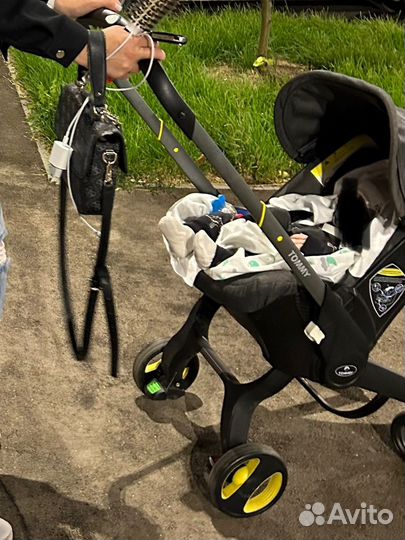 Коляска автокресло tommy