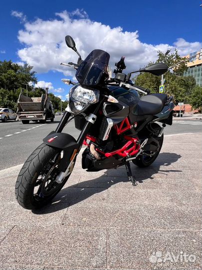 Aprilia SL900 Shiver