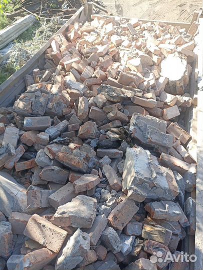 Бой кирпича доставка