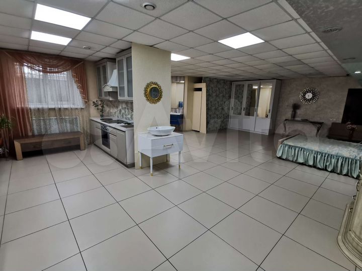 Торговая площадь, 60 м²