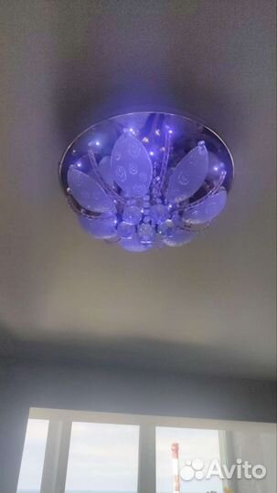 Люстра потолочная