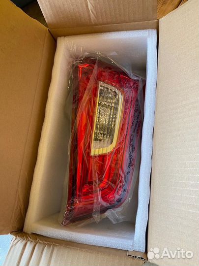 Фонарь задний правый ASX