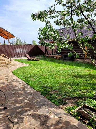 Дом 192 м² на участке 7,5 сот.