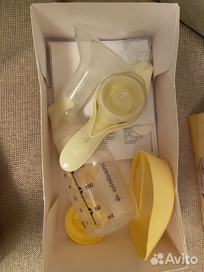 Молокоотсос ручной двухфазный Medela