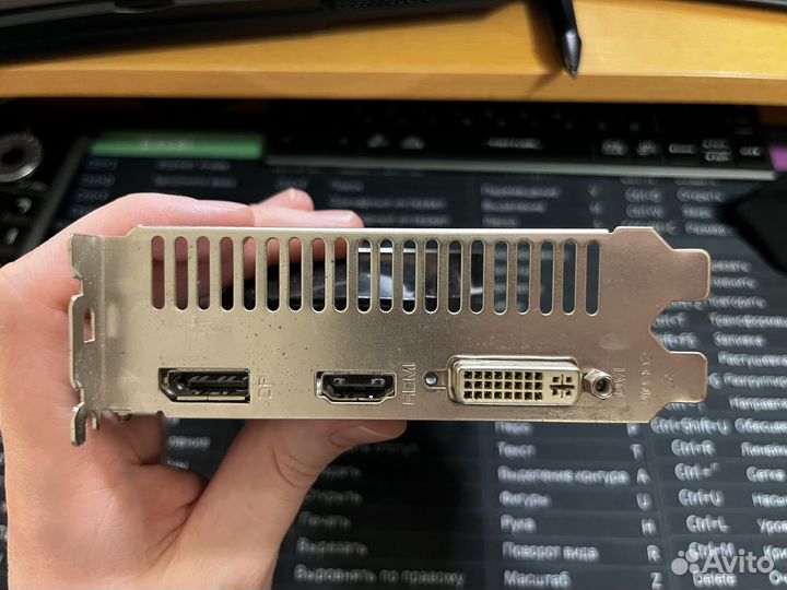 Видеокарта sapphire hd 6750 1gb нерабочая