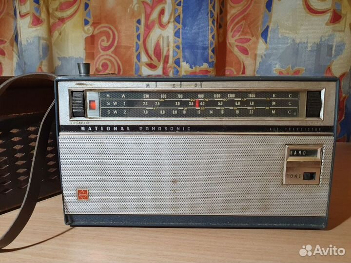 Радиоприёмник National Panasonic R-310Y