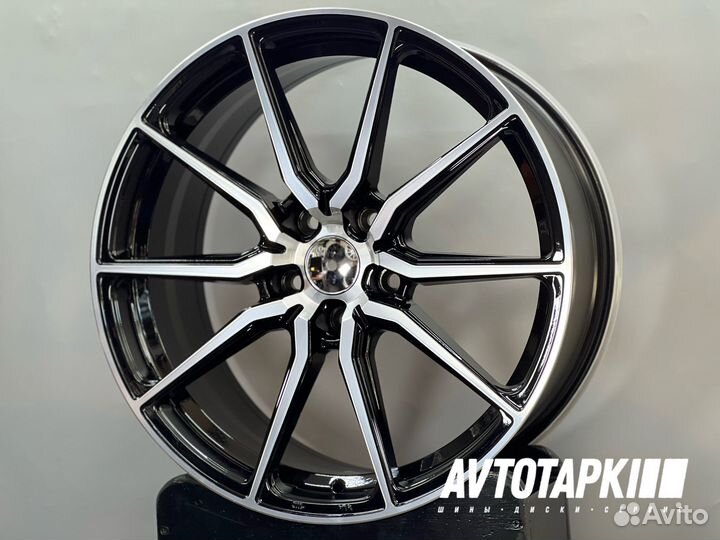 Диски литые R19 5x114,3 Black Polish Vossen Style