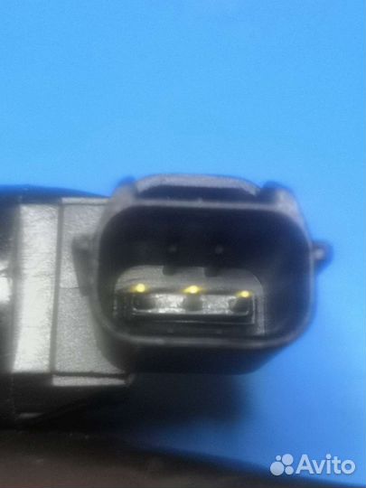 Датчик положения коленвала Мицубиси паджеро4