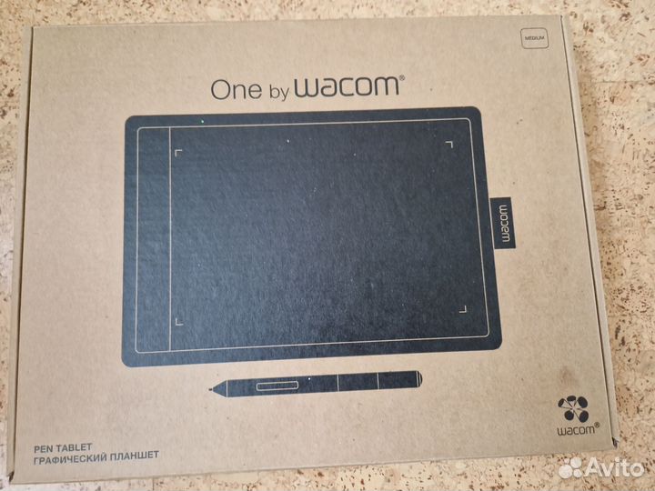 Графический планшет One by Wacom Medium (CTL-671)