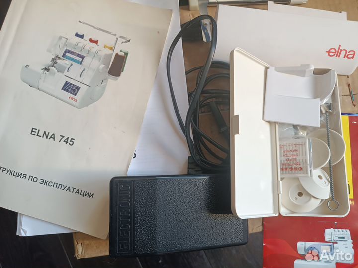 Elna 745 оверлок, распошиапльная машинка