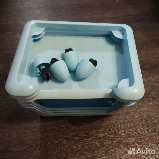 Этажерка на колесиках бу пластиковая