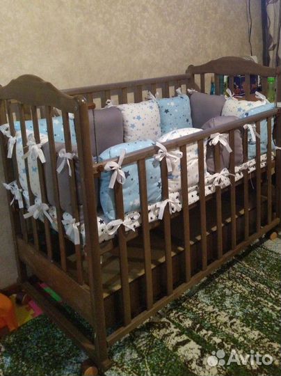 Бортики в кроватку