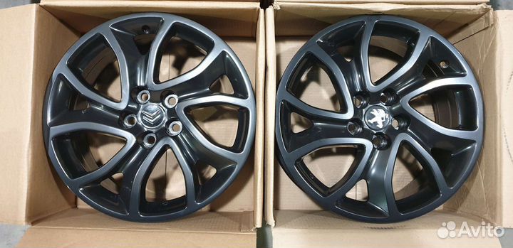 Оригинал Mitsubishi Outlande Citroen C-crosser R18