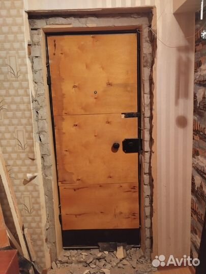 Дверь входная железная бу