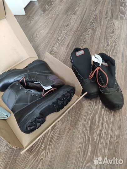 Ботинки мужские