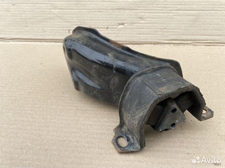 Опора кпп Daewoo Nexia