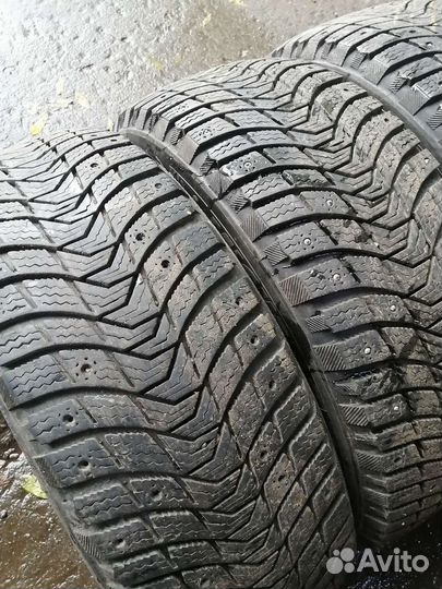 Michelin X-Ice North 3 205/55 R16