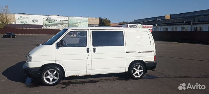 Volkswagen Transporter 2.5 МТ, 2001, 537 000 км