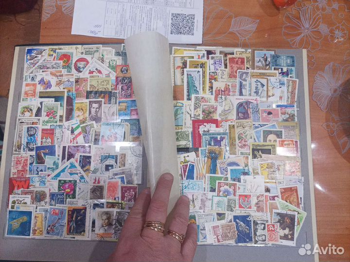 Коллекция марок 2000шт