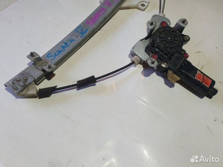 Стеклоподъемник задний правый Hyundai Sonata EF