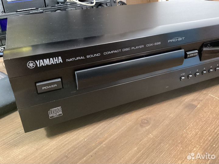 CD проигрыватель yamaha cdx-596