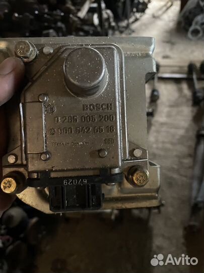 Датчик ускорения Мерседес