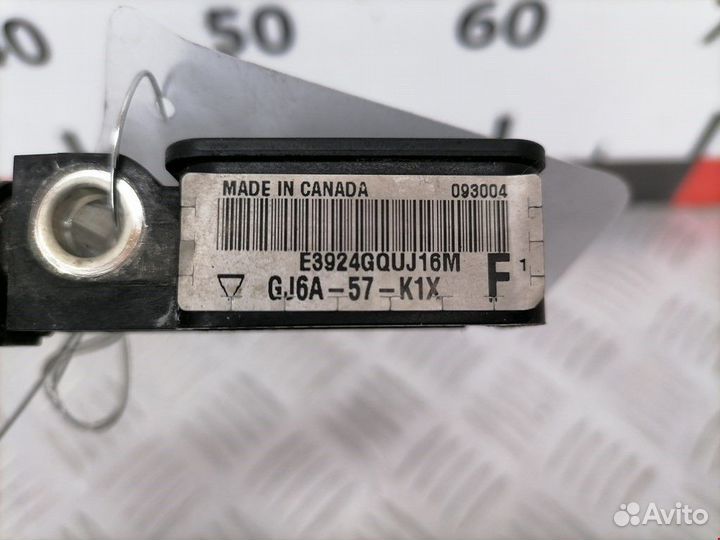 Датчик удара Mazda 6 GG 2002 GJ6A57K1X