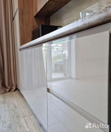 Кухонные гарнитуры