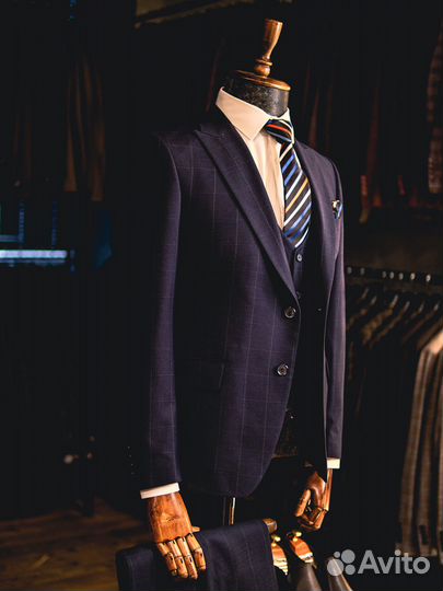 Мужской классический костюм