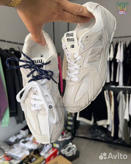 Miu Miu x New Balance 530 - White / Белые