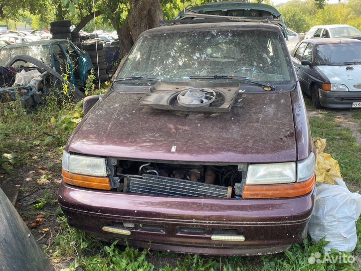 Dodge caravan двери