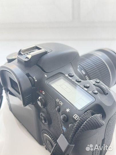 Зеркальный фотоаппарат canon eos 7D