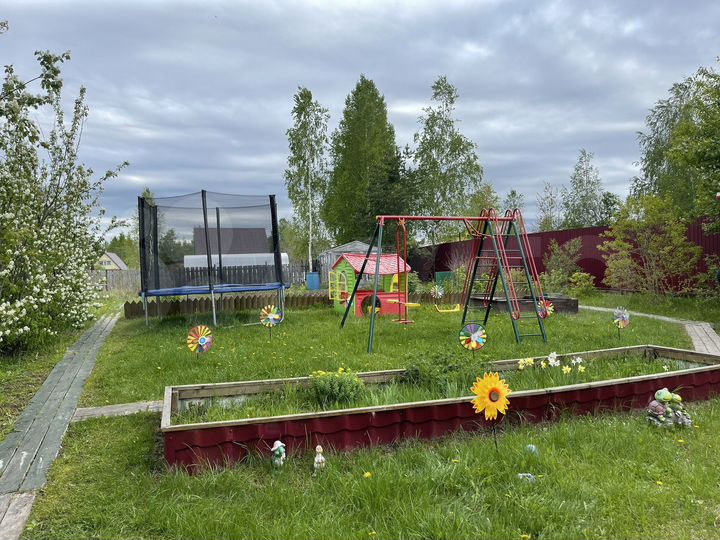 Дача 96 м² на участке 8,8 сот.