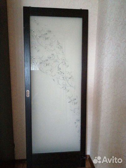 Дверь комнатная откотная массив