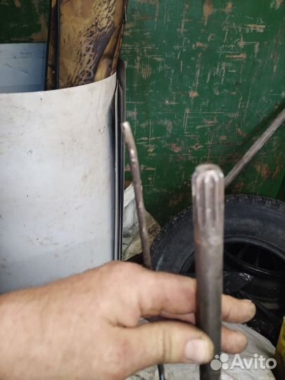 Продам редуктор