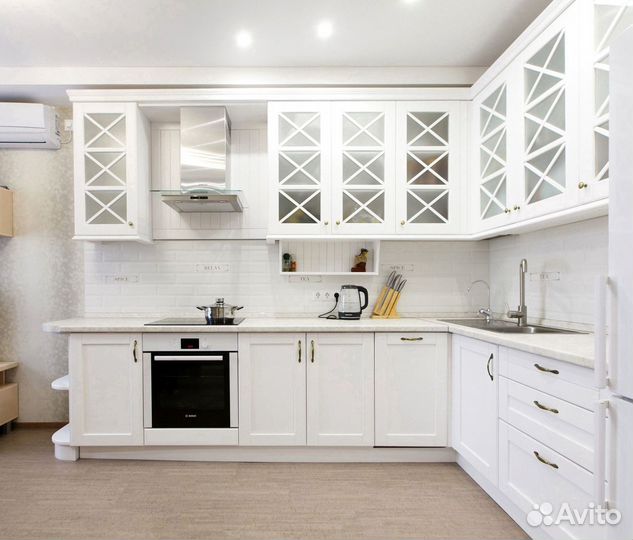 Угловая кухня на заказ