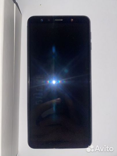 Samsung Galaxy A7 (2018), 4/64 ГБ