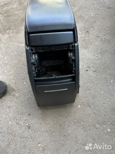 Подлокотник для октавия а5 кожанный от рс