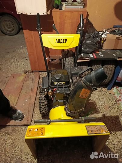 Снегоуборщик бензиновый, самоходный бу