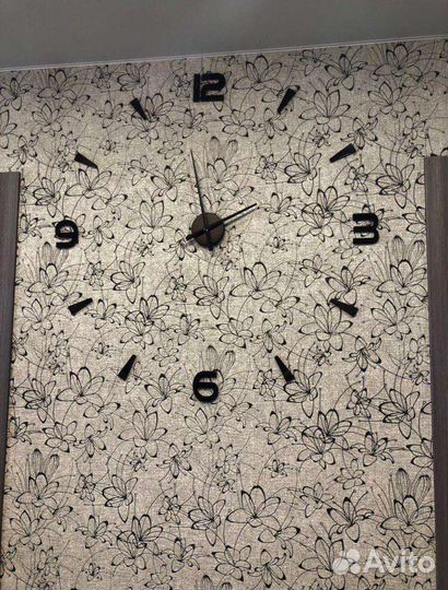 Часы настенные 
