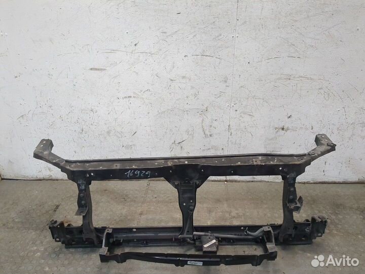 Рамка передняя Nissan Pathfinder, 2011