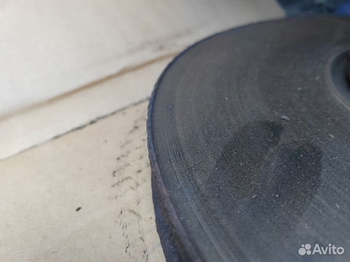 Тормозные диски и колодки от BMW