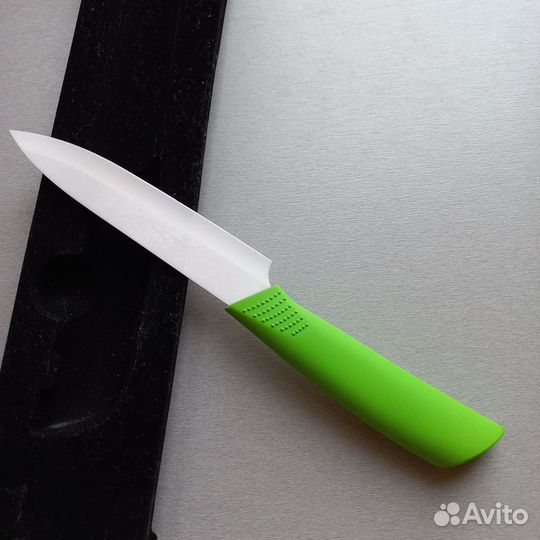 Нож кухонный керамический