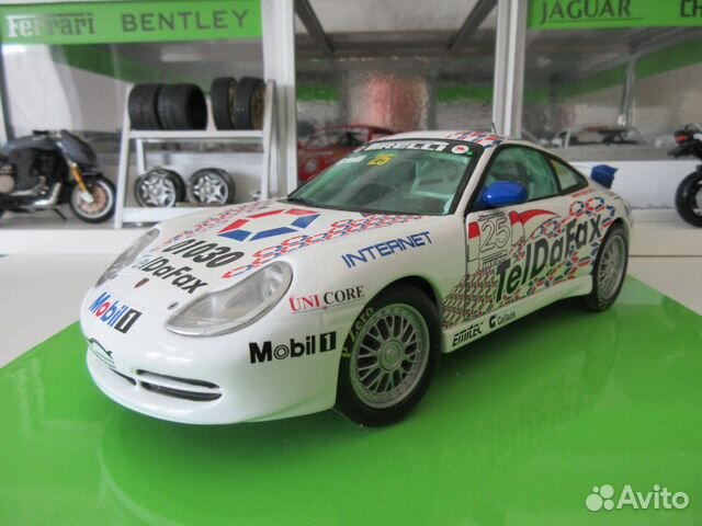 Модель Porsche 911 GT3, Bburago, 1:18