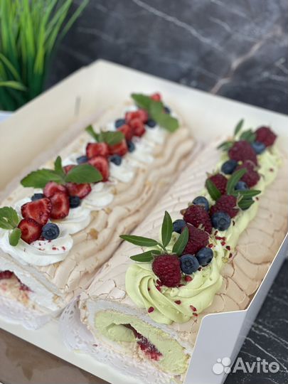 Меренговый рулет