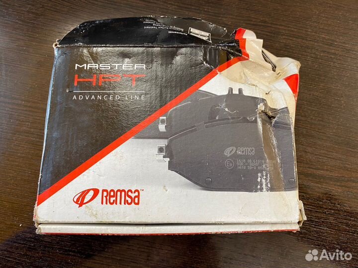 Тормозные колодки задние Remsa Mercedes Новые